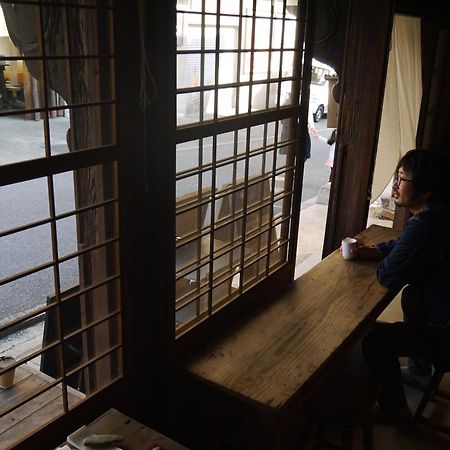Hostel & Tatami Bar Uchikobare -内子晴れ- Екстериор снимка