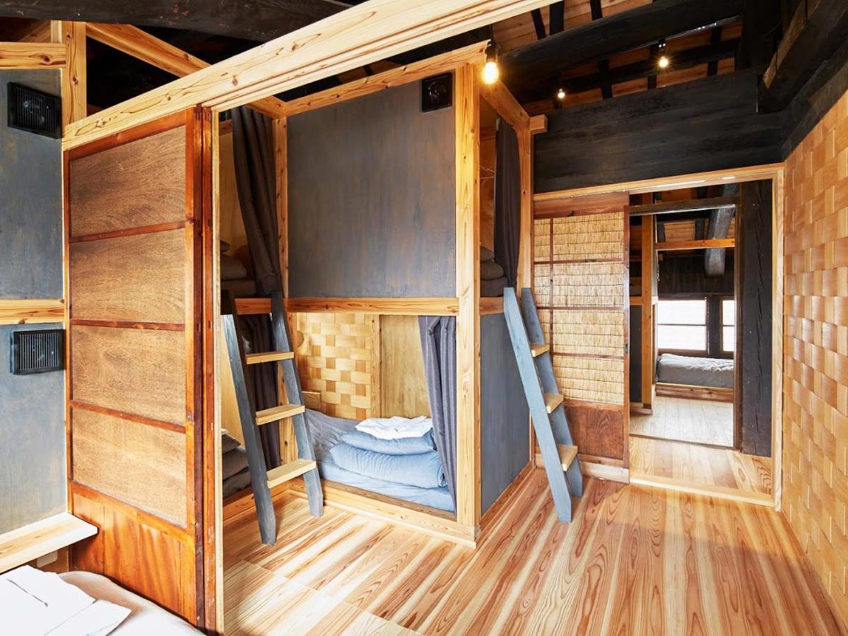 Hostel & Tatami Bar Uchikobare -内子晴れ- Екстериор снимка