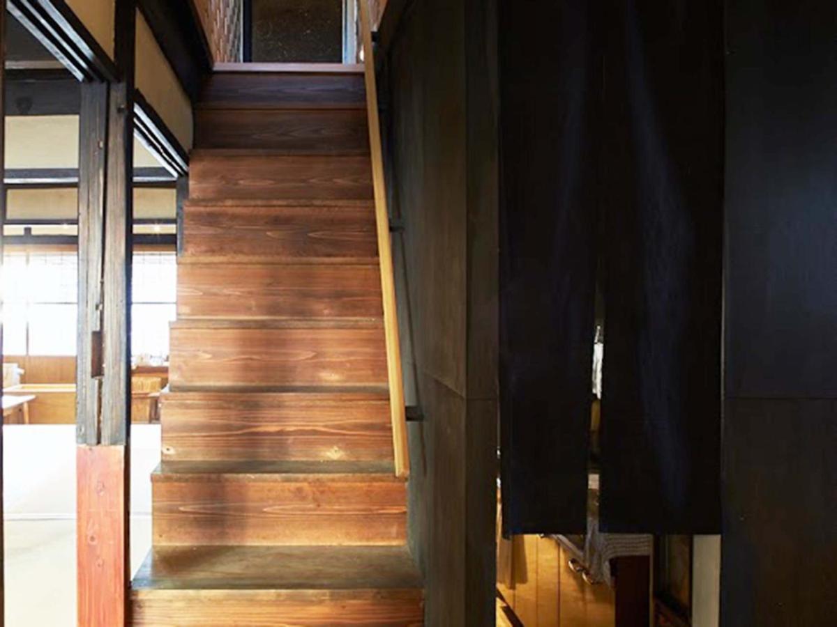 Hostel & Tatami Bar Uchikobare -内子晴れ- Екстериор снимка