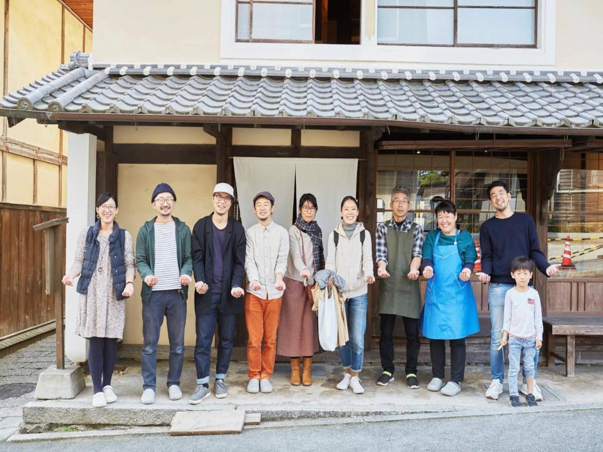 Hostel & Tatami Bar Uchikobare -内子晴れ- Екстериор снимка