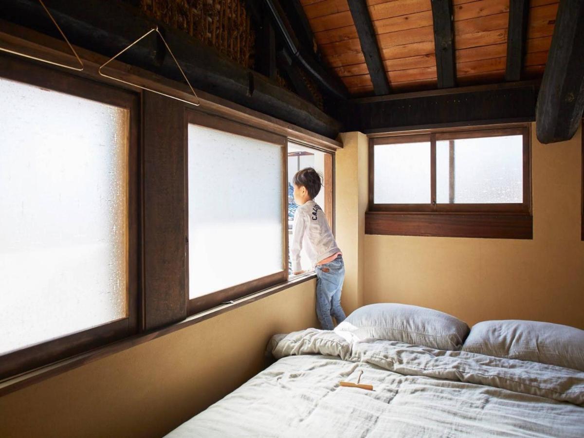 Hostel & Tatami Bar Uchikobare -内子晴れ- Екстериор снимка